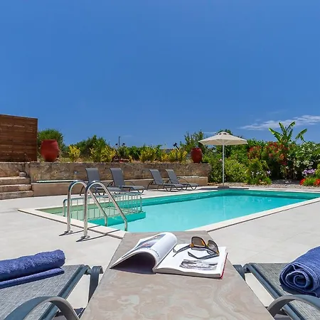 Trialonia Luxury Kissamos